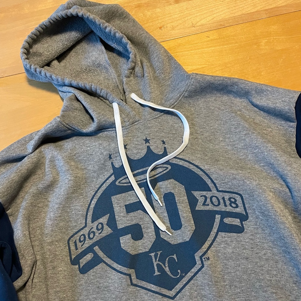 Men’s Kansas City Royals Hoodie Size XL - Picture 2 of 9